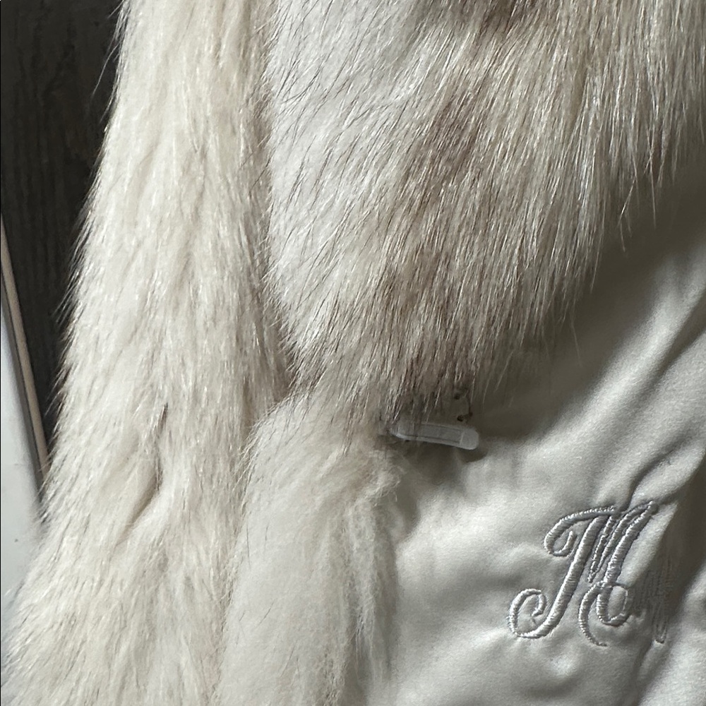 White Fox Fur Jacket - Picture 6 of 8